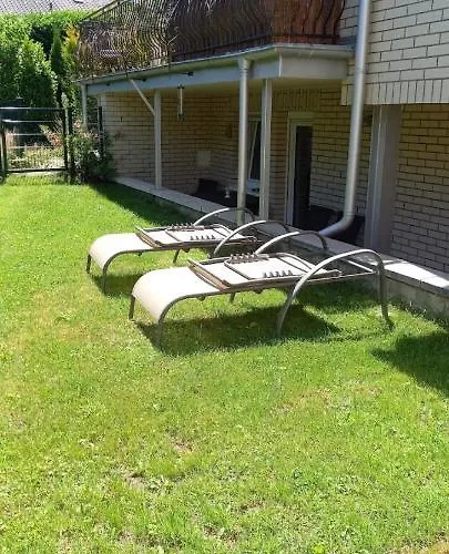 费沃亨奇斯芭琪公寓